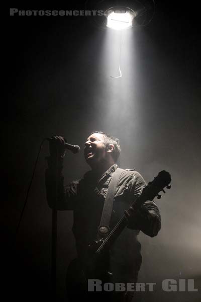 NINE INCH NAILS - 2007-02-22 - PARIS - Olympia - 